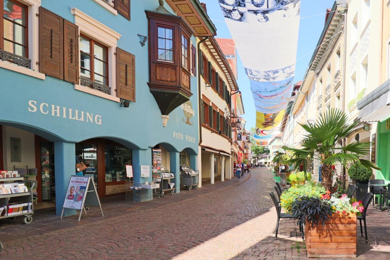 Loewe Apartment Gold Tiengen Altstadt Waldshut-Tiengen Extérieur photo
